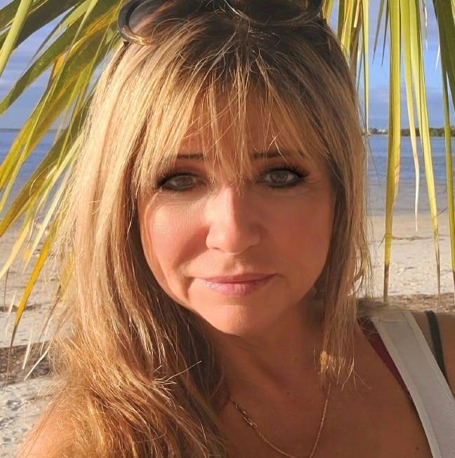 Sandy Moore, Owner of Golden Touch Cleaning